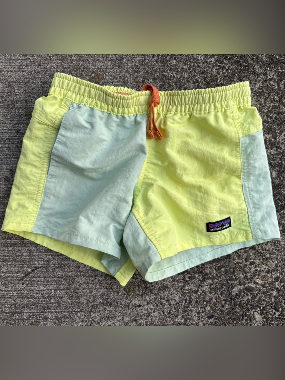Patagonia Baggies Shorts Youth Kids Small 4" Unlined Lime Green